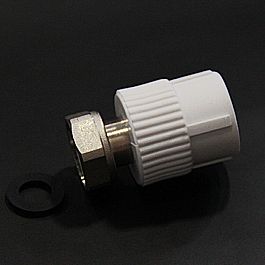 Патрубок пер. пласт. с нак. гайк.32х1" белый (2/60) ПРО АКВА (РА29018)