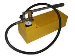 Насос опрессовочный "НИР-50" ручной (50бар,45мл/такт,10л,металл)