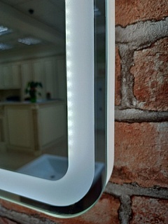 Зеркало Неон 3 с LED подсветкой (сенсор на корпусе) 800х800 MISTY