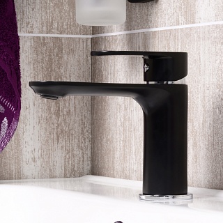 Смеситель д/умывальника "Elbe" (7403) 35мм черный WasserKraft