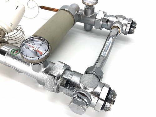 Смесительный узел  без насоса  для  теплого пола (VR206) 