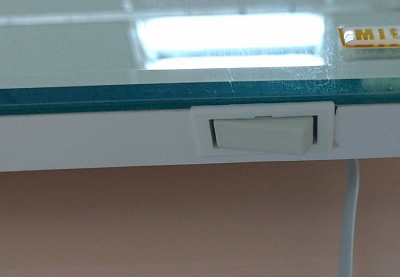 Зеркало Неон 3 с LED подсветкой (клав. выкл.) 600х800 MISTY
