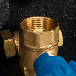    3- . . . 1"   (SDG-0003-002501) STOUT