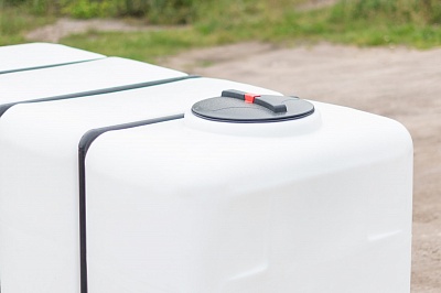 Емкость KR 4000л в обрешетке