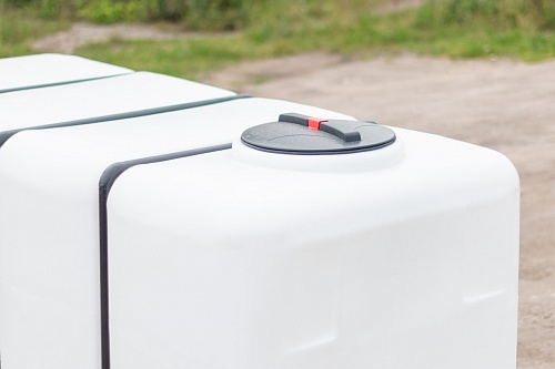 Емкость KR 4000л в обрешетке